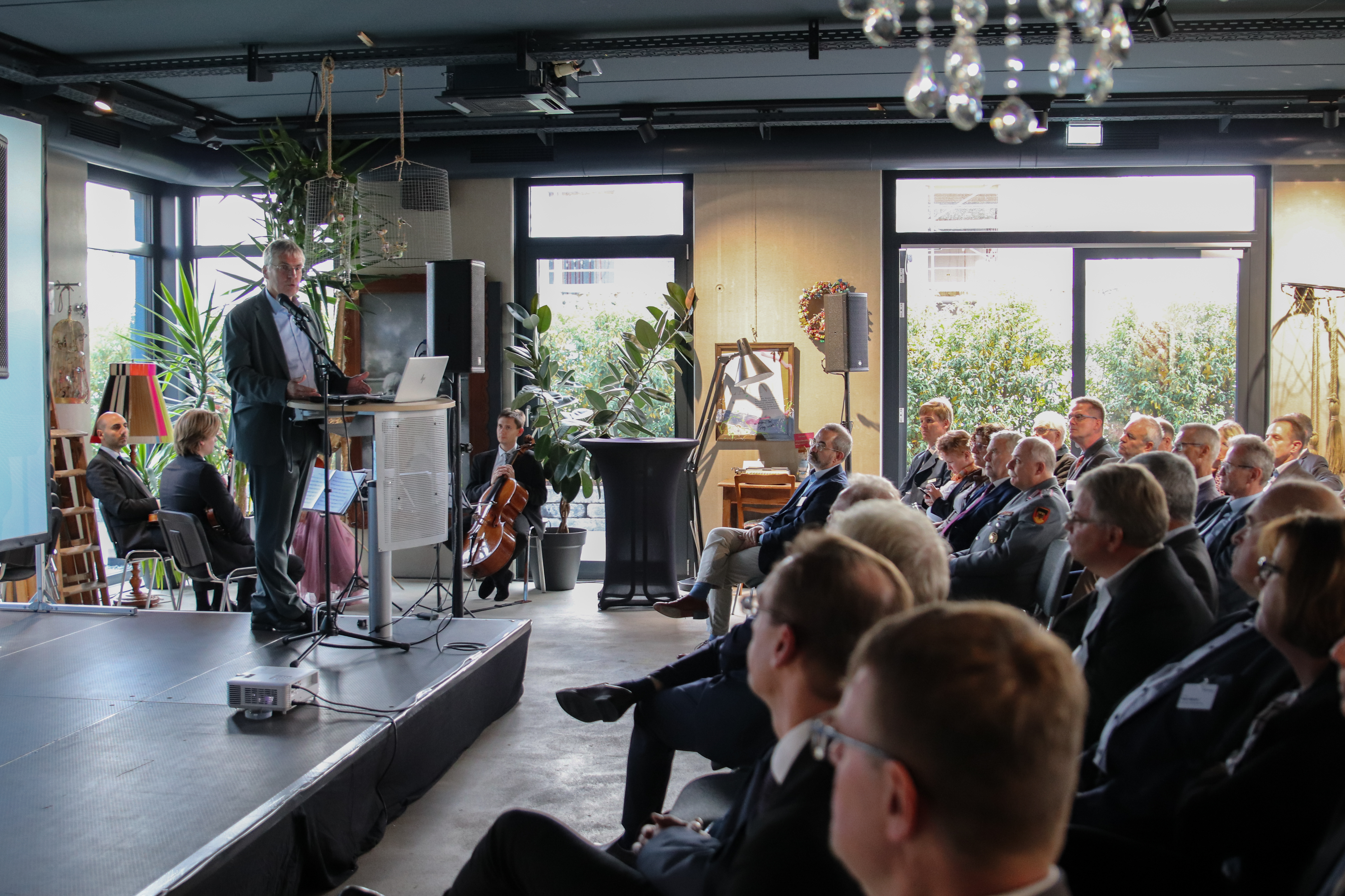 Prof. Dr. Holger Hanselka, Präsident der Fraunhofer-Gesellschaft, auf dem Festakt in Euskirchen